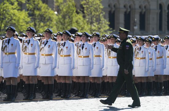 Генеральная репетиция военного парада, посвящённого 72-й годовщине Победы в ВОВ