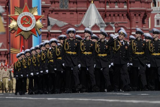 Генеральная репетиция военного парада, посвящённого 72-й годовщине Победы в ВОВ