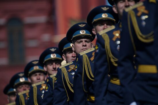 Генеральная репетиция военного парада, посвящённого 72-й годовщине Победы в ВОВ