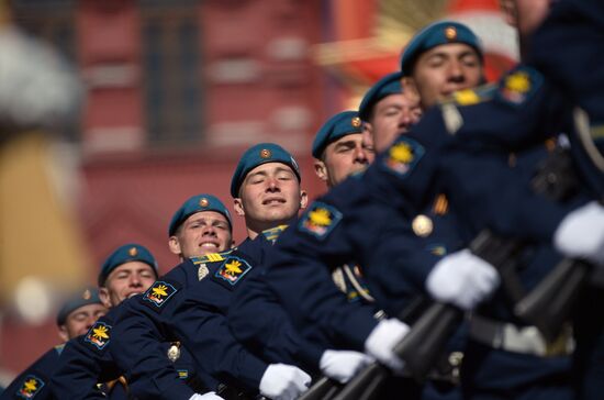 Генеральная репетиция военного парада, посвящённого 72-й годовщине Победы в ВОВ