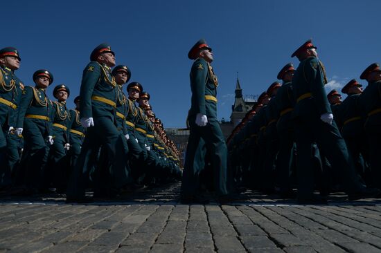 Генеральная репетиция военного парада, посвящённого 72-й годовщине Победы в ВОВ