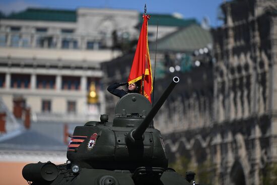 Генеральная репетиция военного парада, посвящённого 72-й годовщине Победы в ВОВ