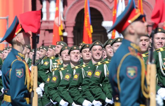 Генеральная репетиция военного парада, посвящённого 72-й годовщине Победы в ВОВ