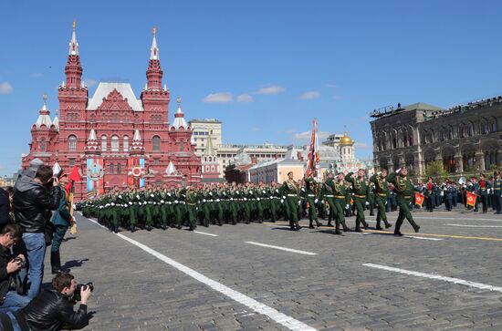 Генеральная репетиция военного парада, посвящённого 72-й годовщине Победы в ВОВ