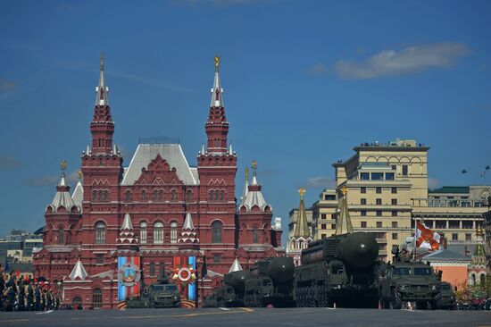 Генеральная репетиция военного парада, посвящённого 72-й годовщине Победы в ВОВ