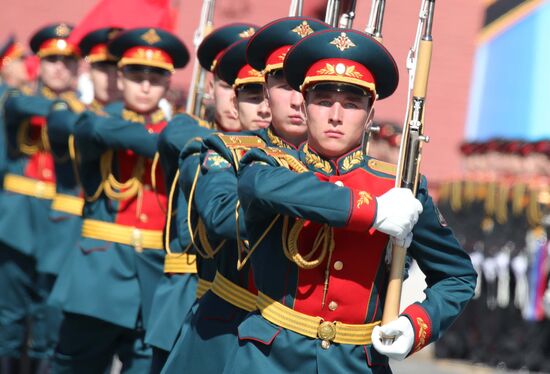 Генеральная репетиция военного парада, посвящённого 72-й годовщине Победы в ВОВ