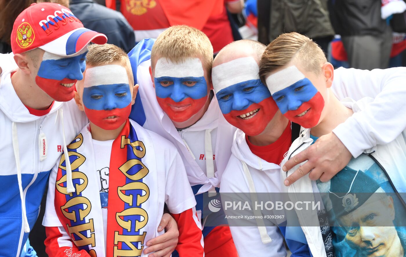 Хоккей. Чемпионат мира. Матч Италия - Россия