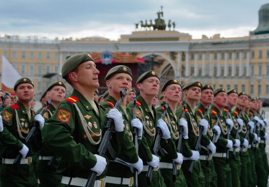 Генеральная репетиция парада Победы в Санкт-Петербурге