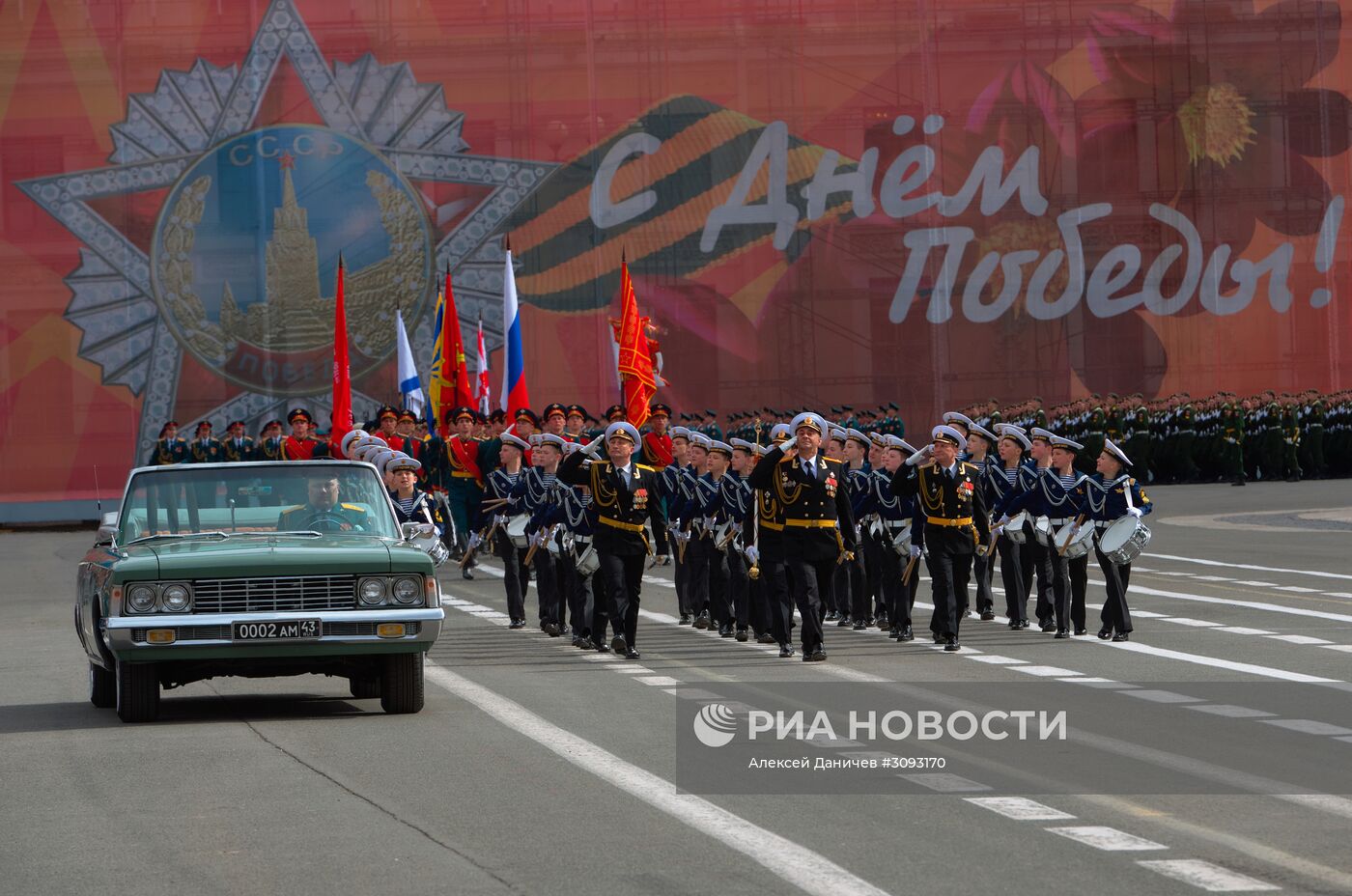 Генеральная репетиция парада Победы в Санкт-Петербурге