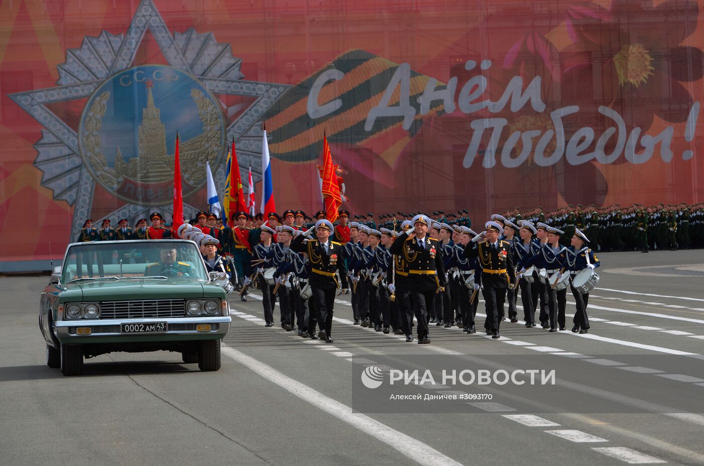 Генеральная репетиция парада Победы в Санкт-Петербурге