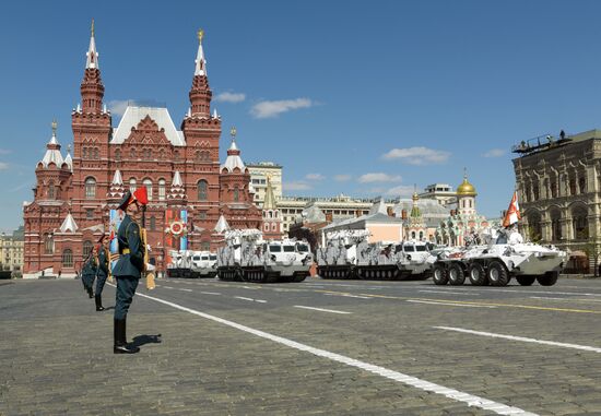 Генеральная репетиция военного парада, посвящённого 72-й годовщине Победы в ВОВ