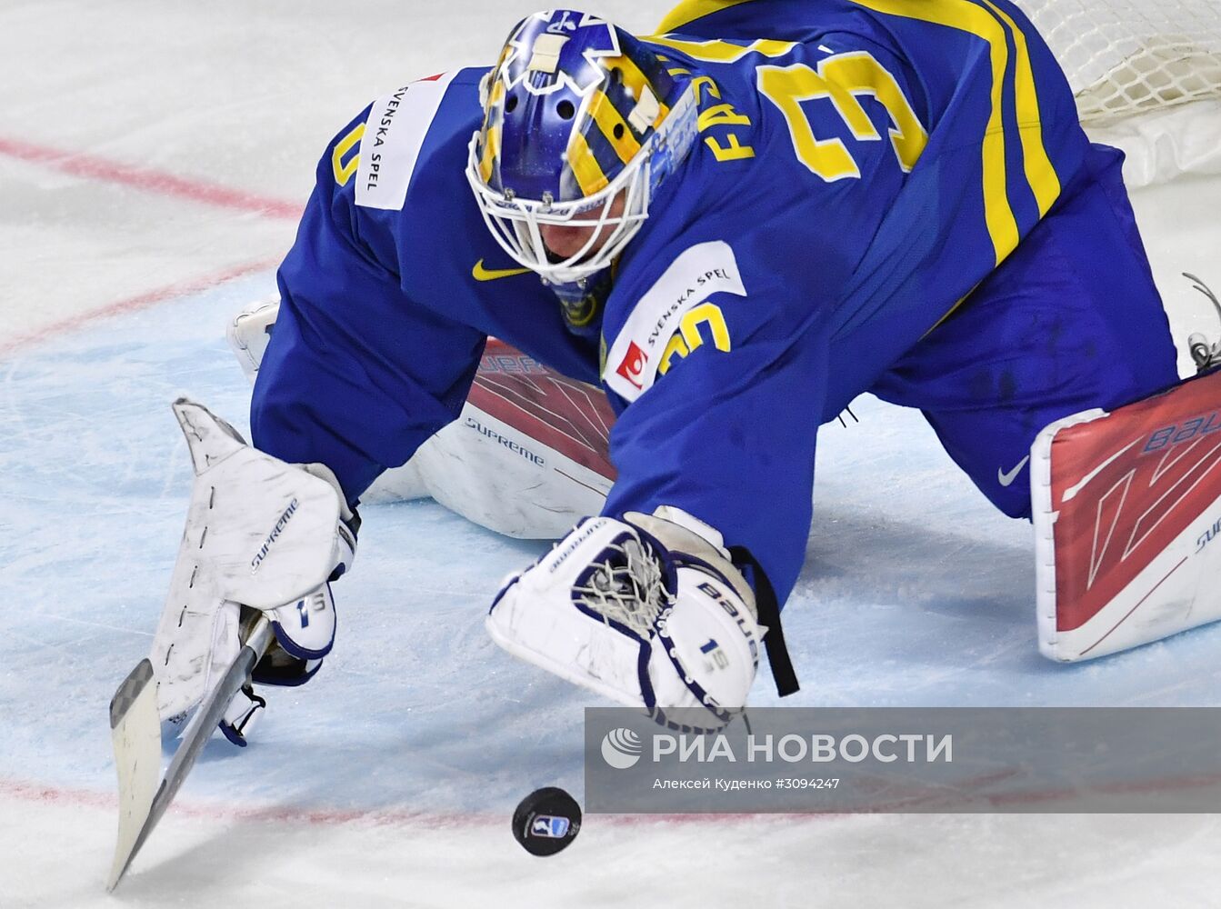 Хоккей. Чемпионат мира. Матч США - Швеция