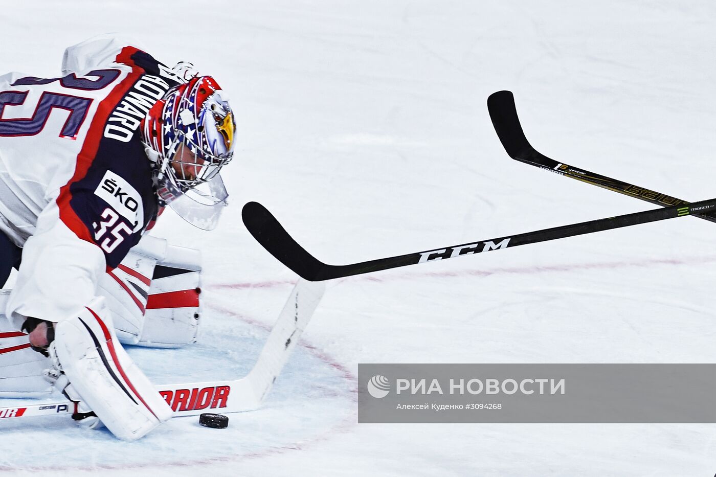 Хоккей. Чемпионат мира. Матч США - Швеция