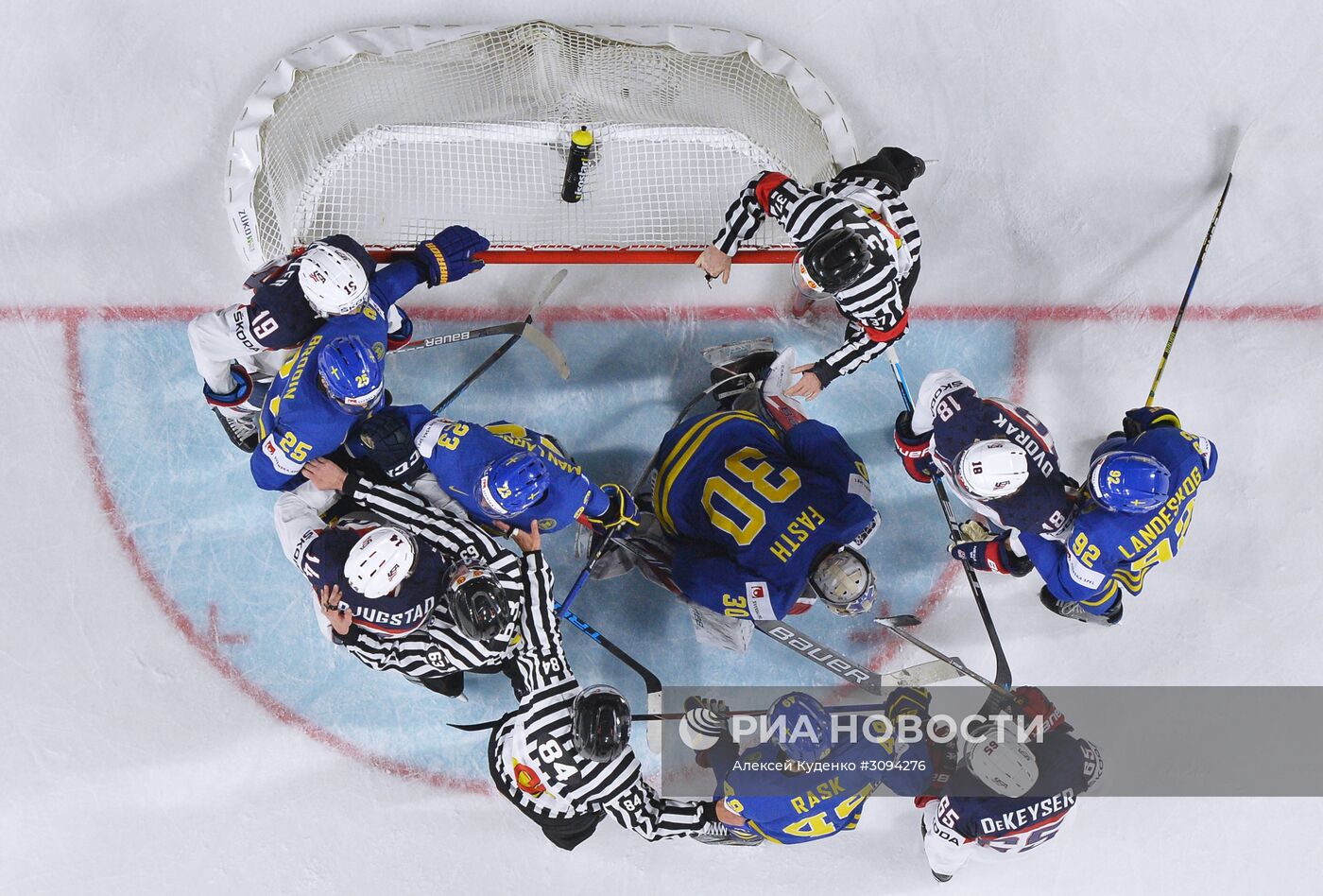 Хоккей. Чемпионат мира. Матч США - Швеция