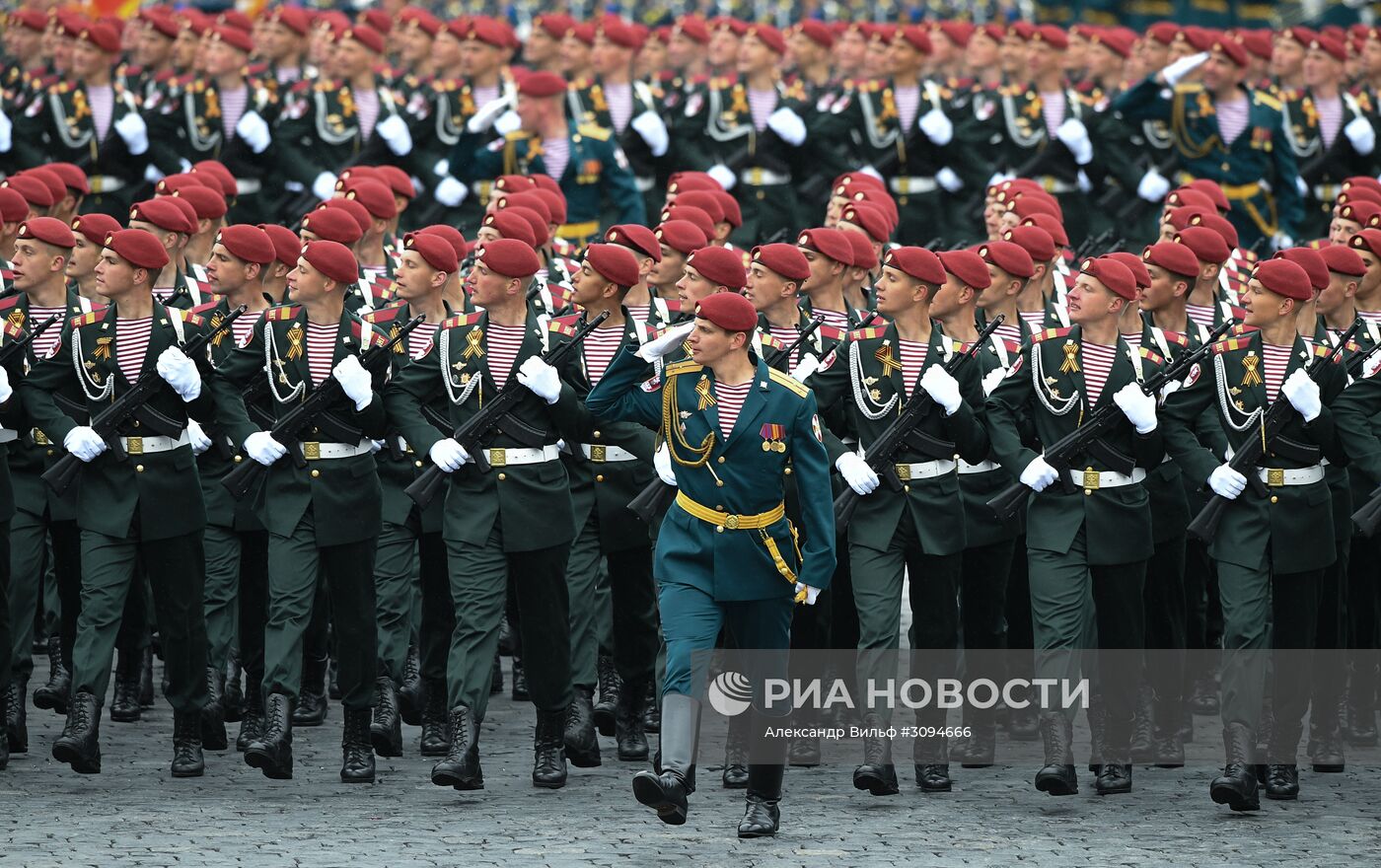 Военный парад, посвящённый 72-й годовщине Победы в ВОВ