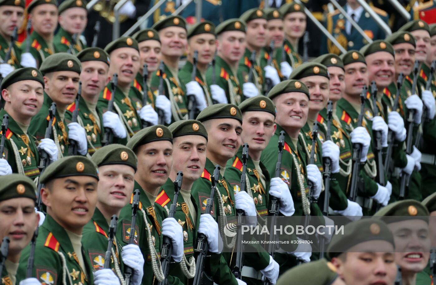 Военный парад, посвящённый 72-й годовщине Победы в ВОВ