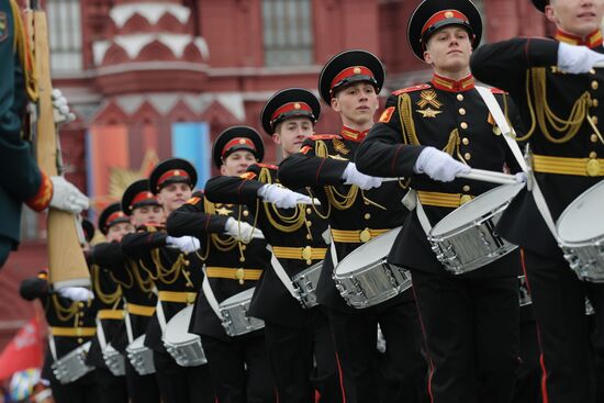 Военный парад, посвящённый 72-й годовщине Победы в ВОВ