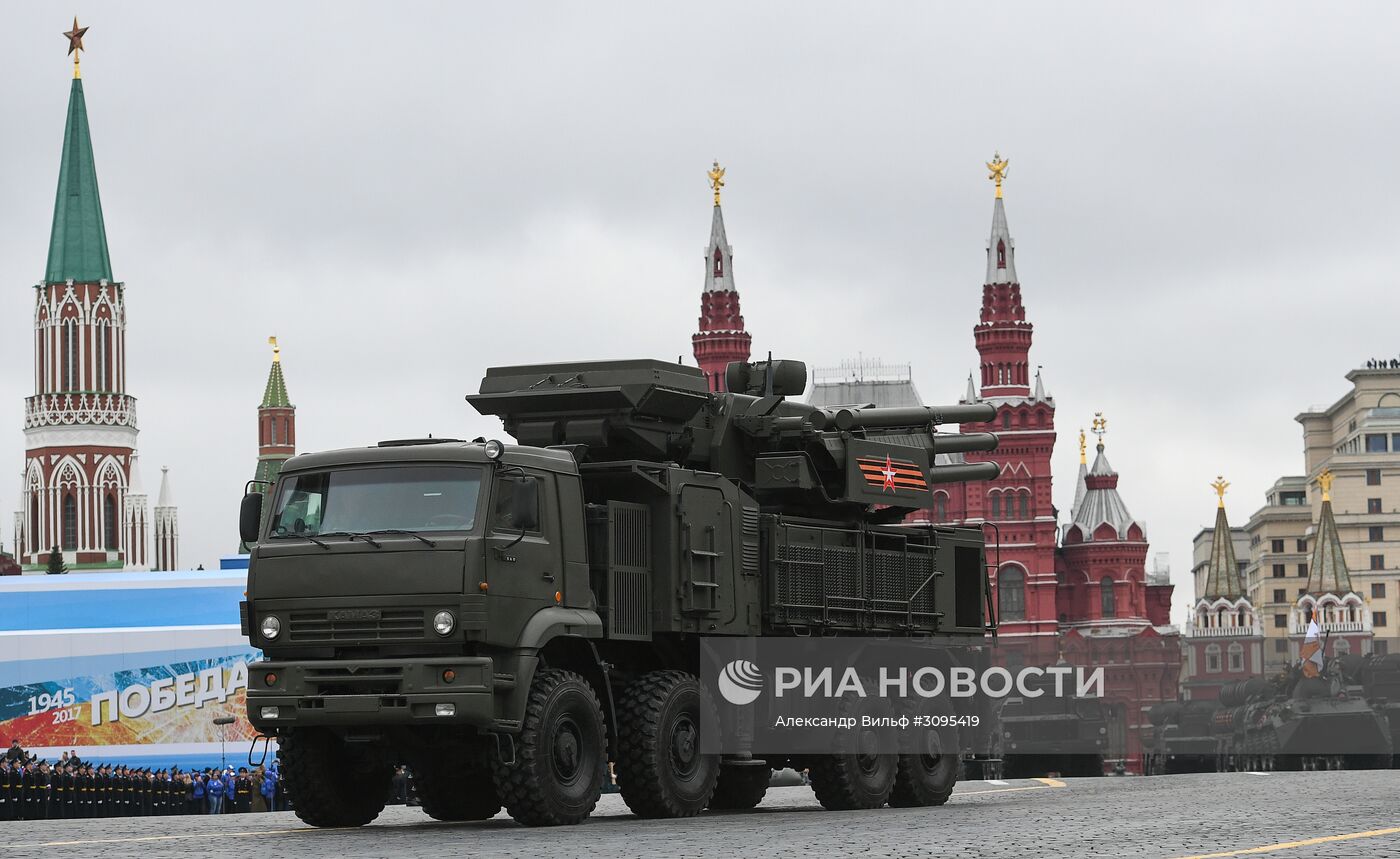 Военный парад, посвящённый 72-й годовщине Победы в ВОВ