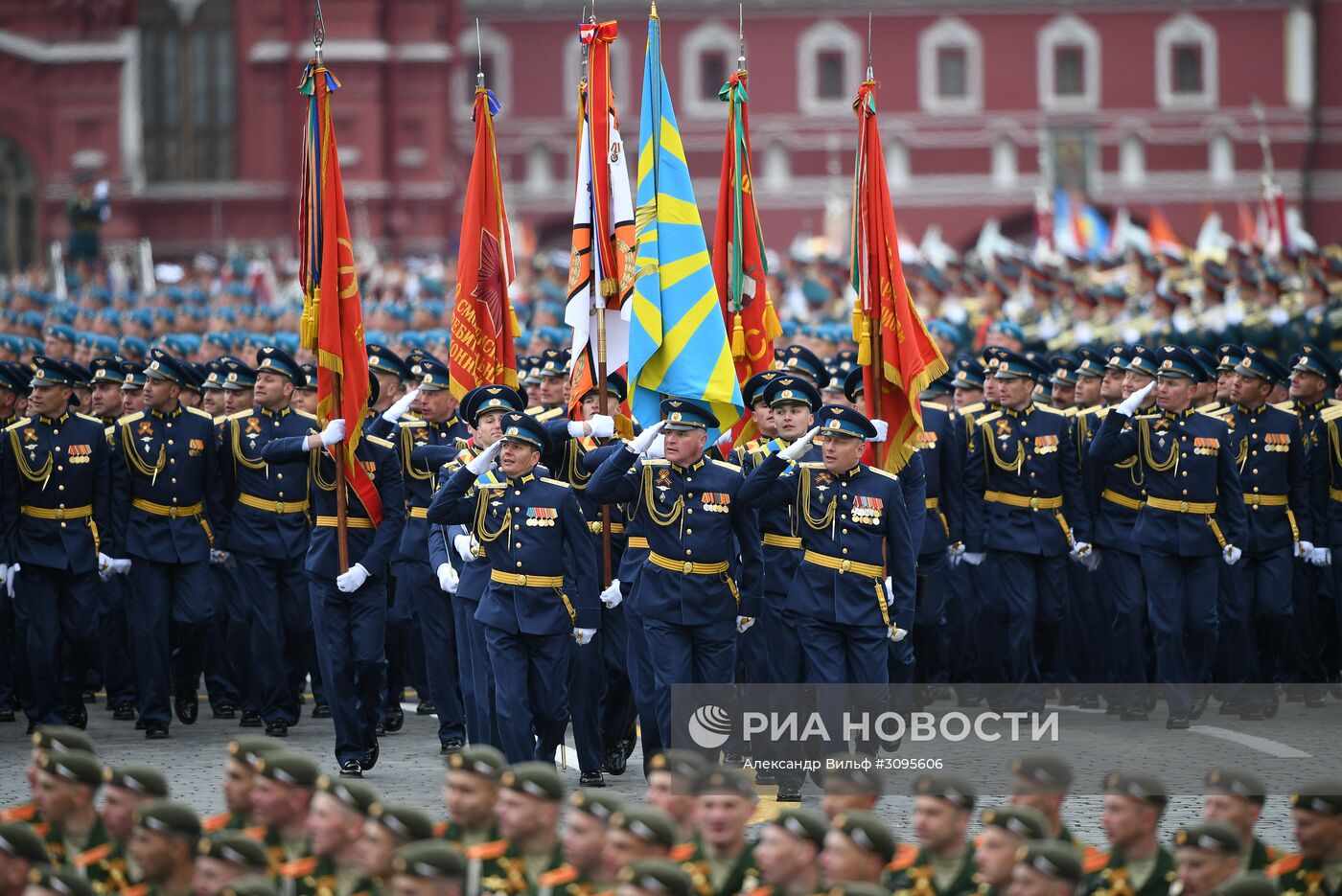 Военный парад, посвящённый 72-й годовщине Победы в ВОВ