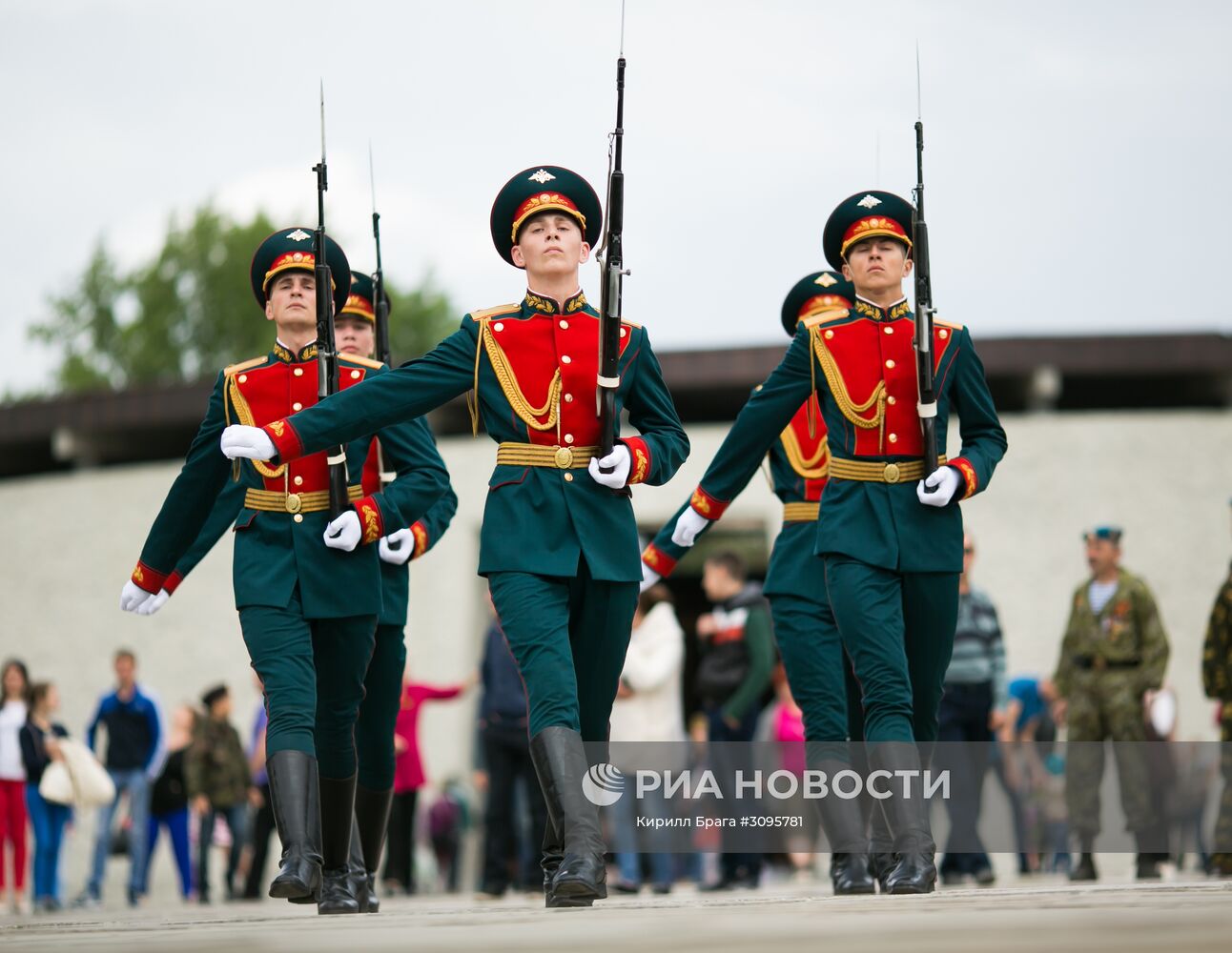 Празднование Дня Победы в городах России