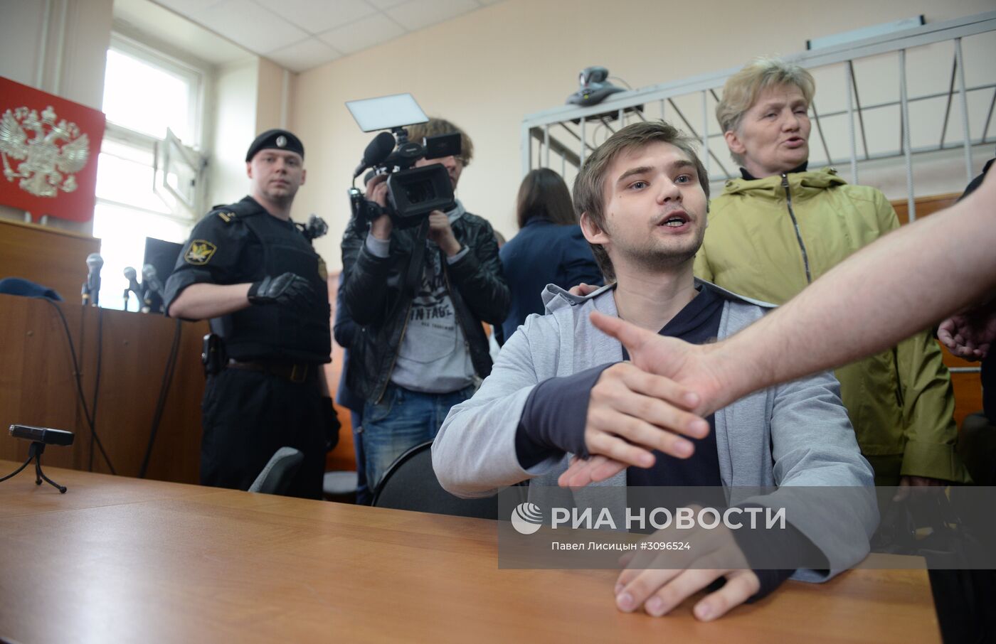 Заседание суда по делу блогера Руслана Соколовского в Екатеринбурге