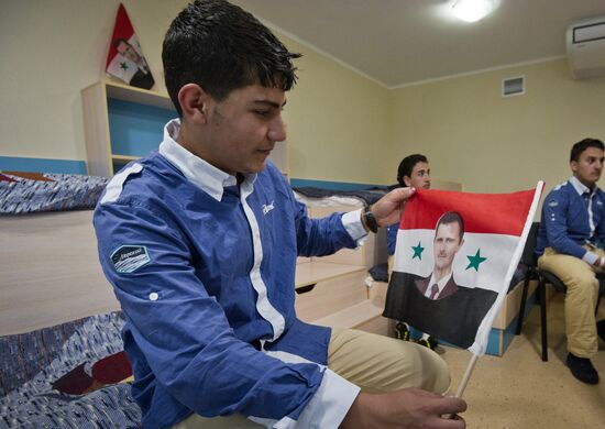 Отдых сирийских детей в "Артеке"