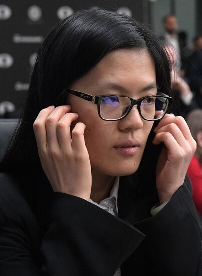 Шахматы. Гран-при Москвы. Первый день