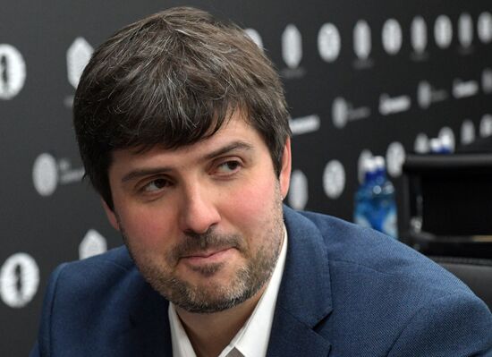 Шахматы. Гран-при Москвы. Первый день