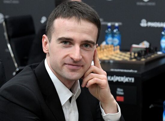 Шахматы. Гран-при Москвы. Первый день