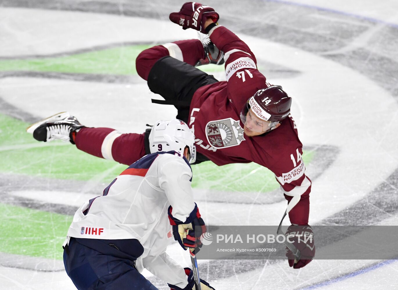 Хоккей. Чемпионат мира. Матч Латвия - США
