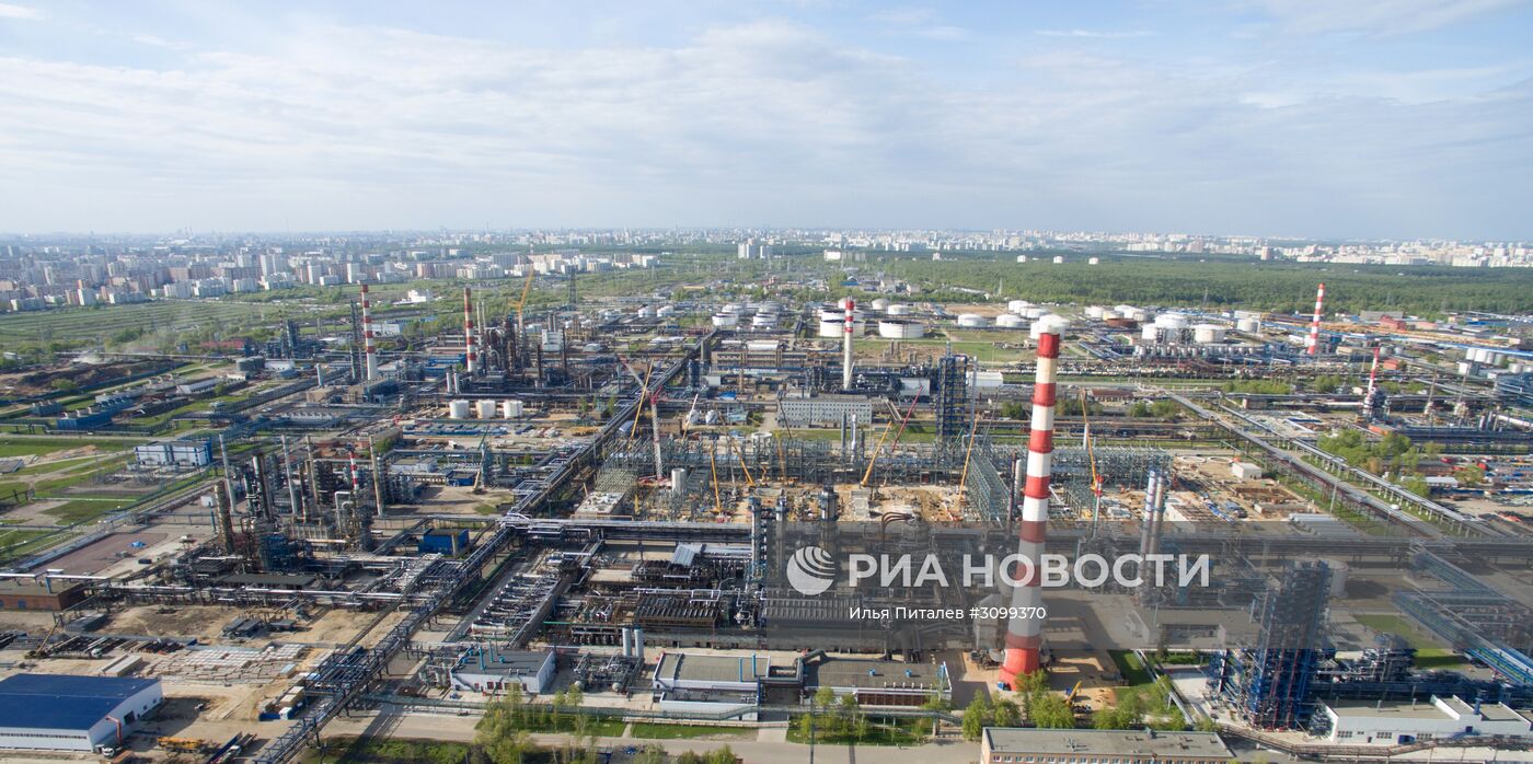 Московский НПЗ остановил прием нефти из-за нештатной ситуации