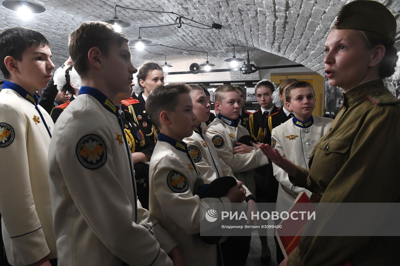 Открытие фотовыставки "Ольга Ландер. Дополненная реальность войны"