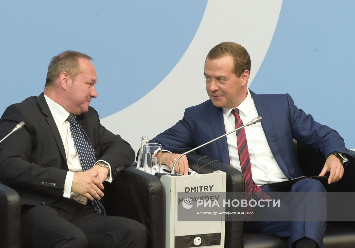 Рабочая поездка премьер-министра РФ Д. Медведева в Санкт-Петербург. День второй