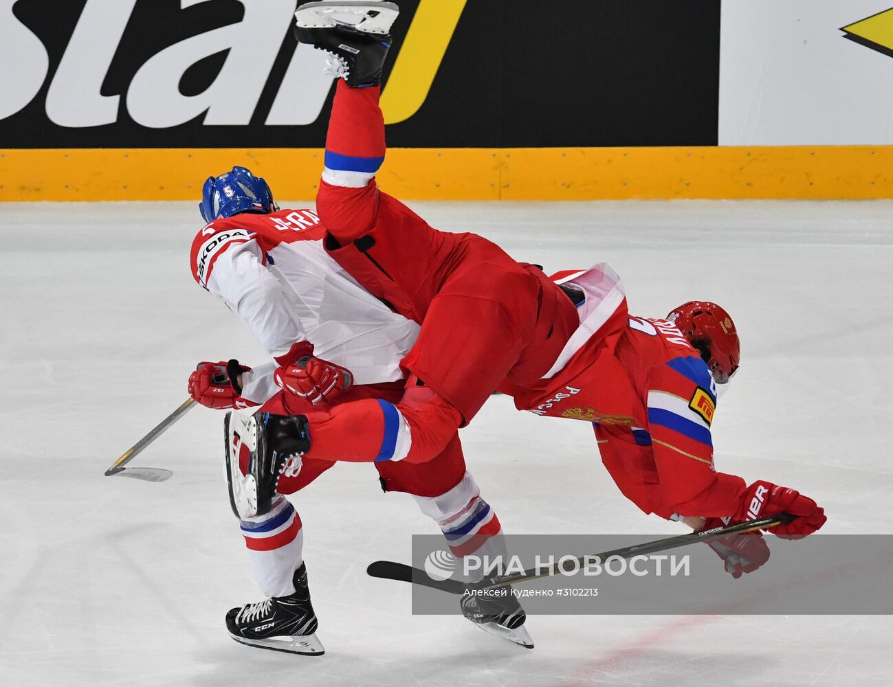 Хоккей. Чемпионат мира. Матч Россия - Чехия