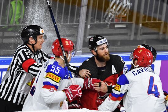 Хоккей. Чемпионат мира. Матч Канада - Россия