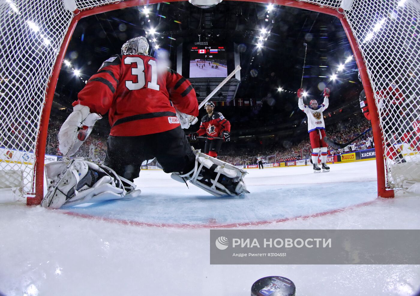 Хоккей. Чемпионат мира. Матч Канада - Россия