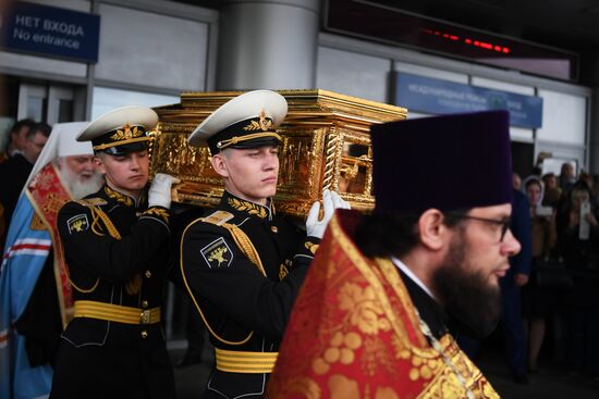 Прибытие ковчега с мощами святителя Николая Чудотворца в Москву
