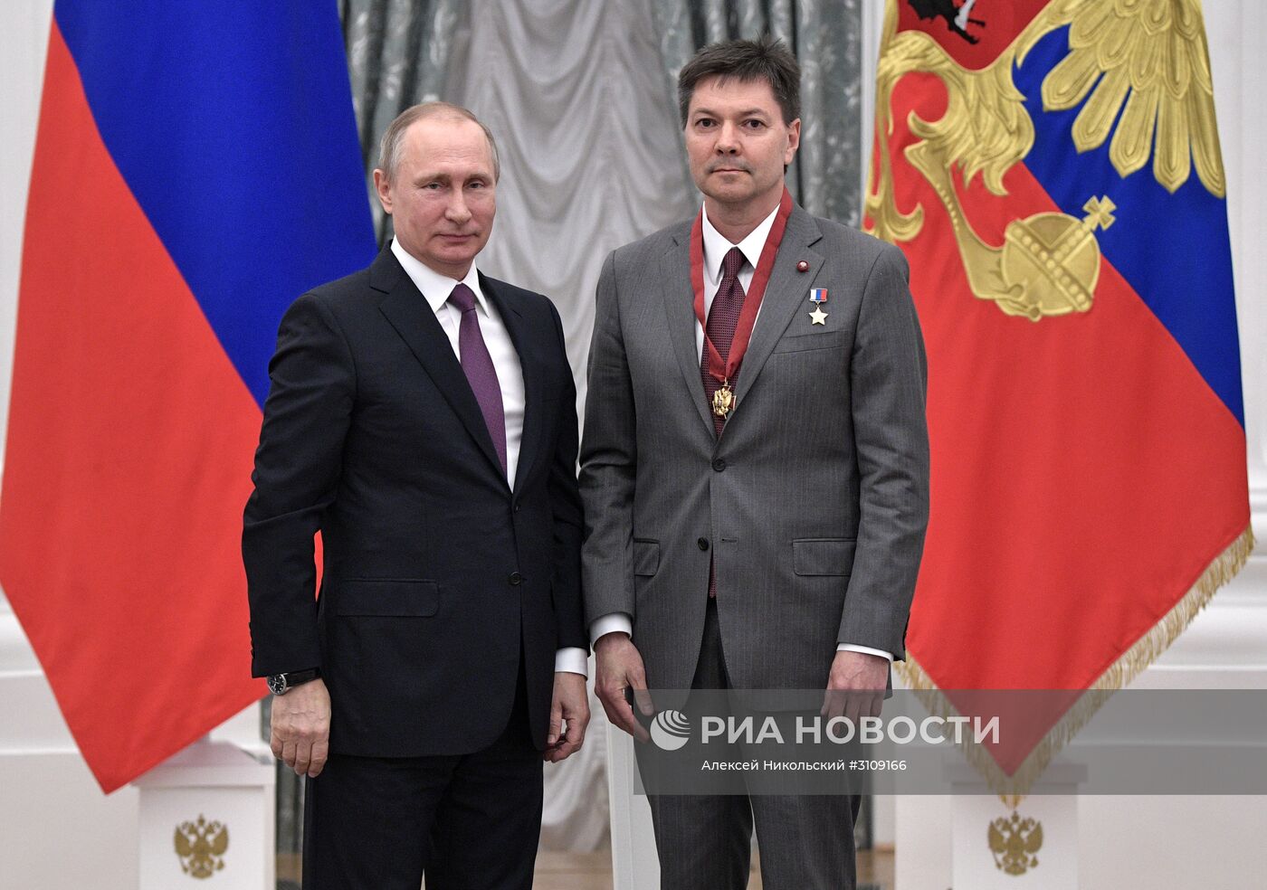 Церемония вручения государственных наград президентом РФ В. Путиным в Кремле