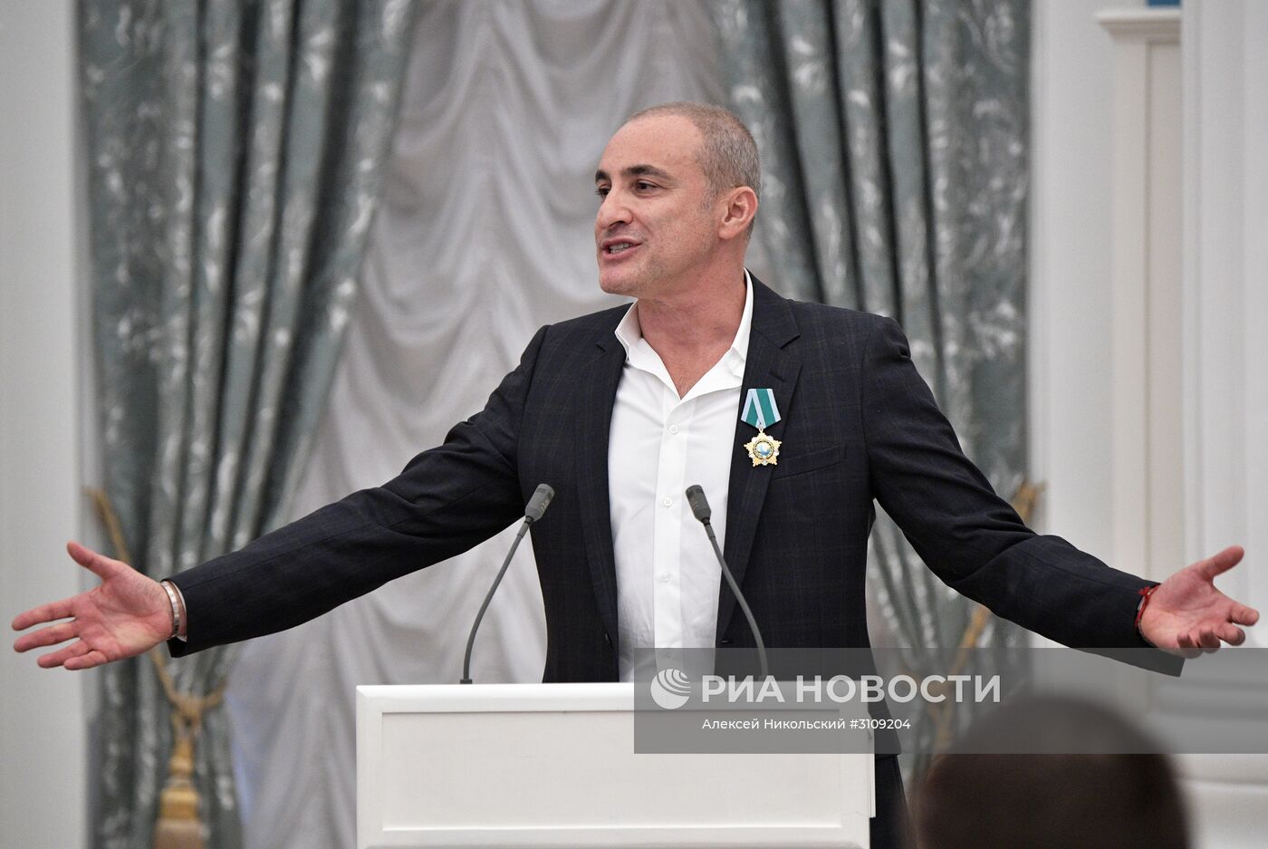 Церемония вручения государственных наград президентом РФ В. Путиным в Кремле