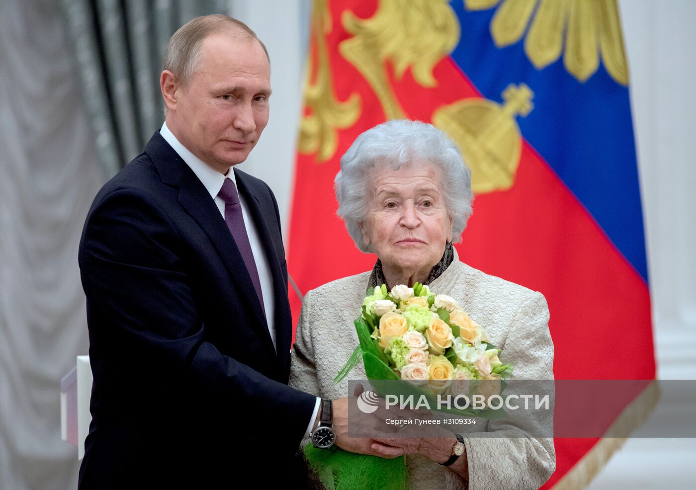 Церемония вручения государственных наград президентом РФ В. Путиным в Кремле