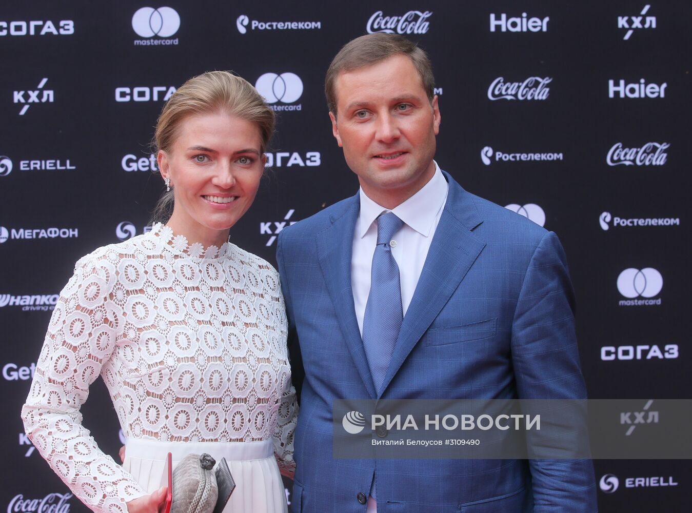 Пресс-подход по итогам совета директоров и совещания руководителей клубов КХЛ