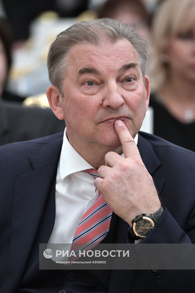 Церемония вручения государственных наград президентом РФ В. Путиным в Кремле