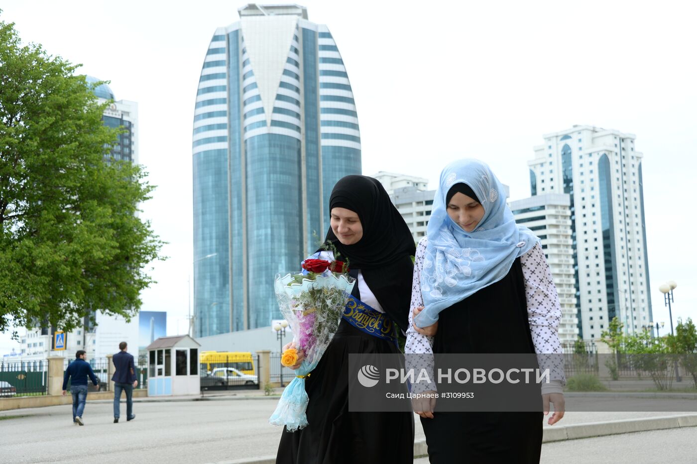 Празднование последнего звонка в России