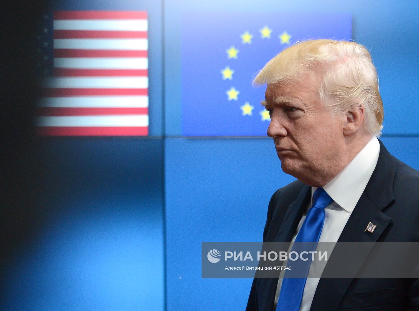 Президент США Дональд Трамп встретился с лидерами ЕС в Брюсселе