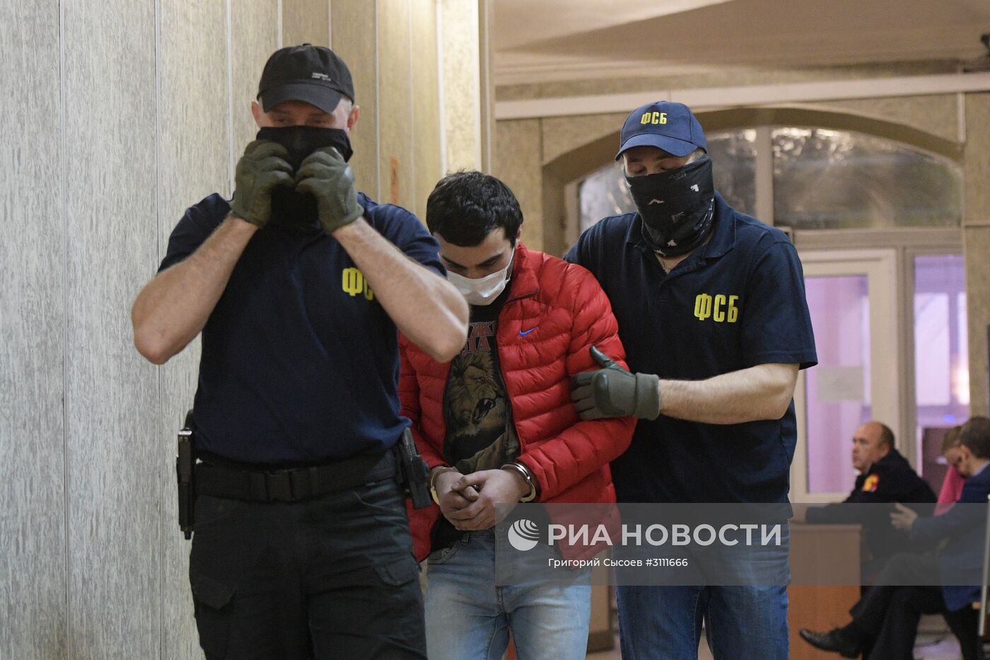 Рассмотрение ходатайства следствия об аресте обвиняемых в подготовке терактов в Москве в Мещанском суде столицы