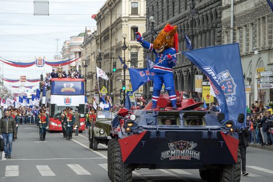 Чемпионский парад ХК СКА