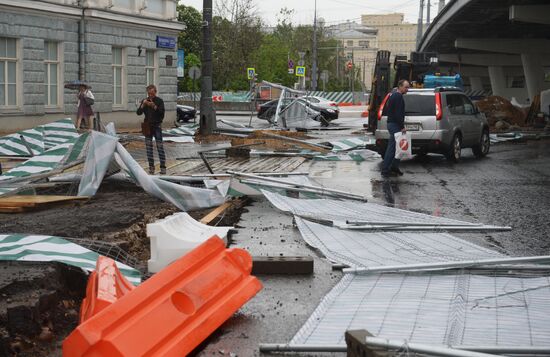 Последствия урагана в Москве