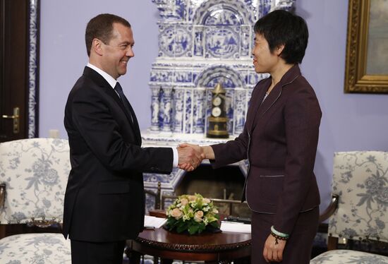 Премьер-министр РФ Дмитрий Медведев встретился с генсеком ИКАО Ф. Лю