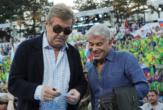 Открытие конкурса "Детская Новая волна 2017" в "Артеке"