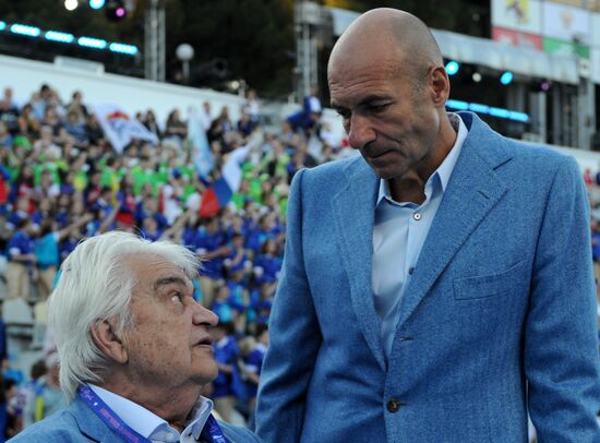 Открытие конкурса "Детская Новая волна 2017" в "Артеке"